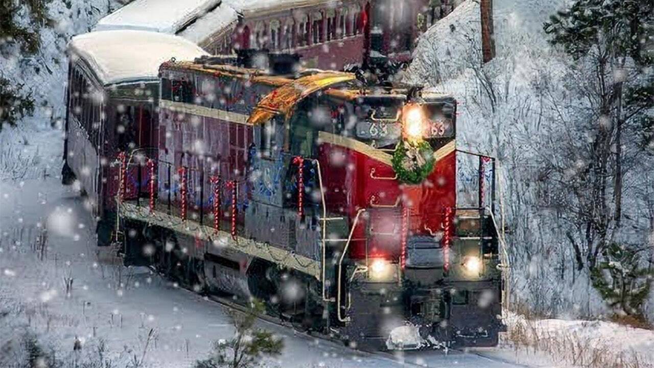 The 1880 train is decorated for the holidays. 